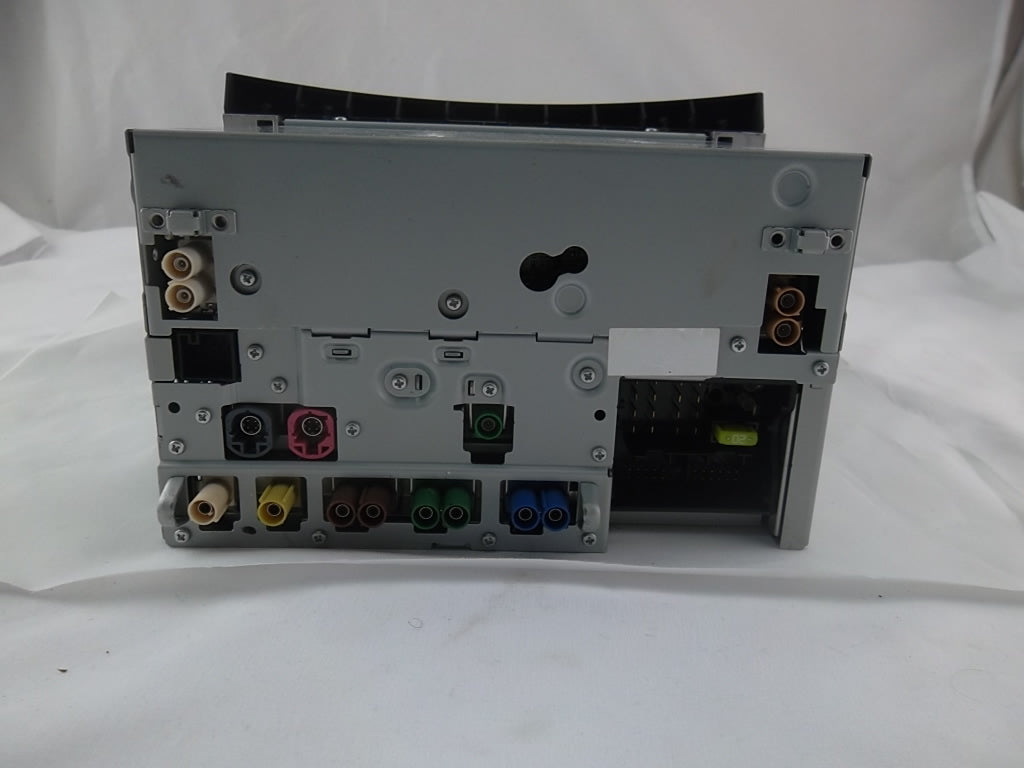 2010-2013 Mercedes W212 E350 E550 Radio Navigation AM FM Player
