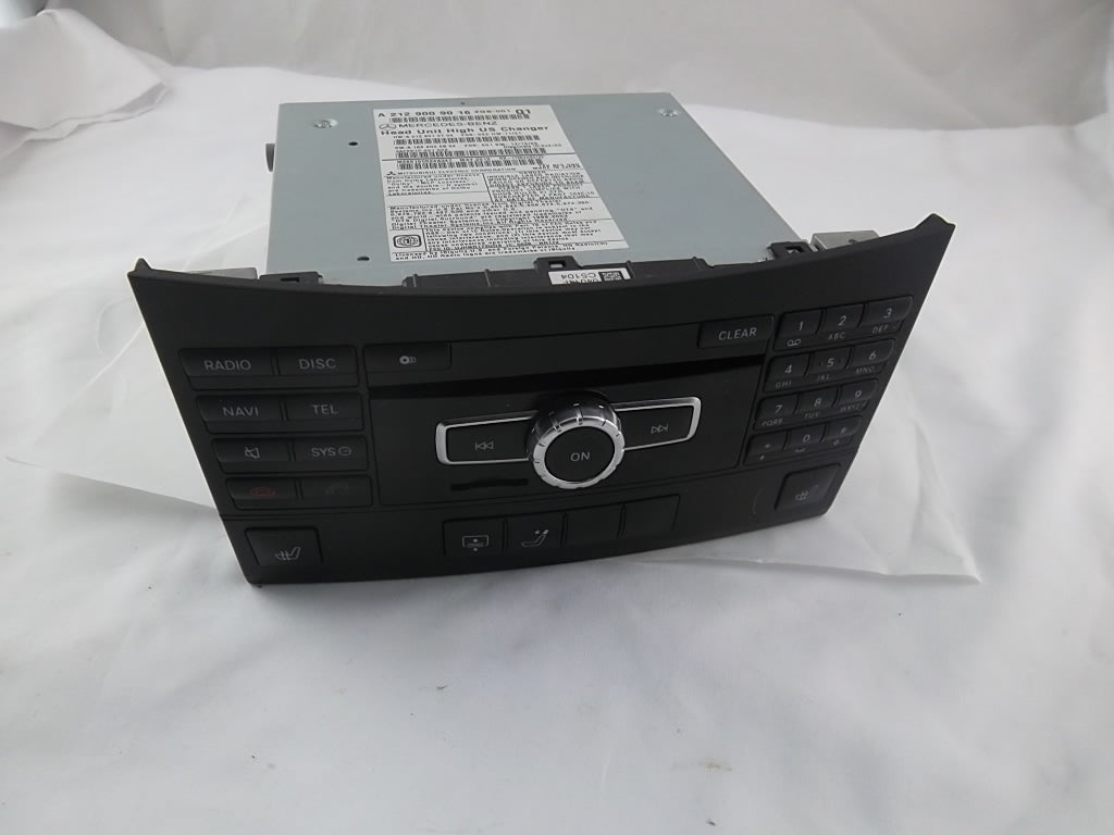 2010-2013 Mercedes W212 E350 E550 Radio Navigation AM FM Player
