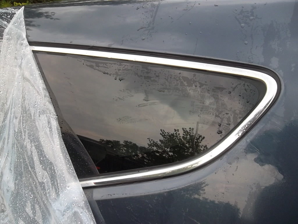2013-2018 Hyundai Santa Fe SWB Driver Rear Quarter Glass/window Left