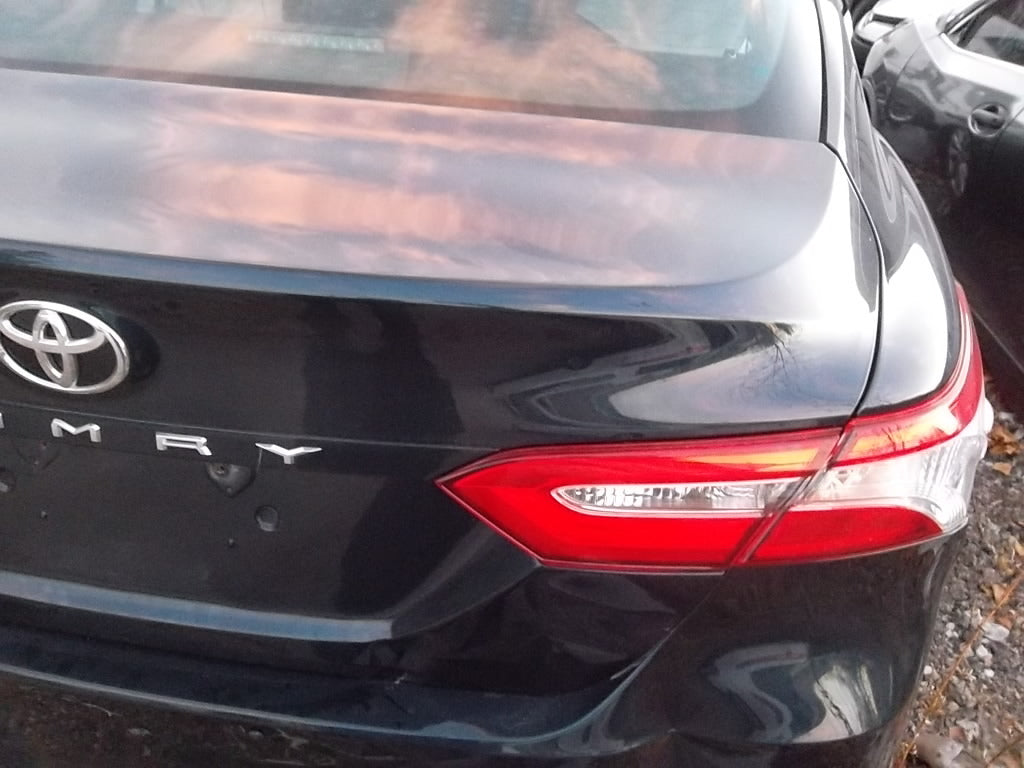 2018-2024 Toyota Camry Trunklid Decklid Trunk