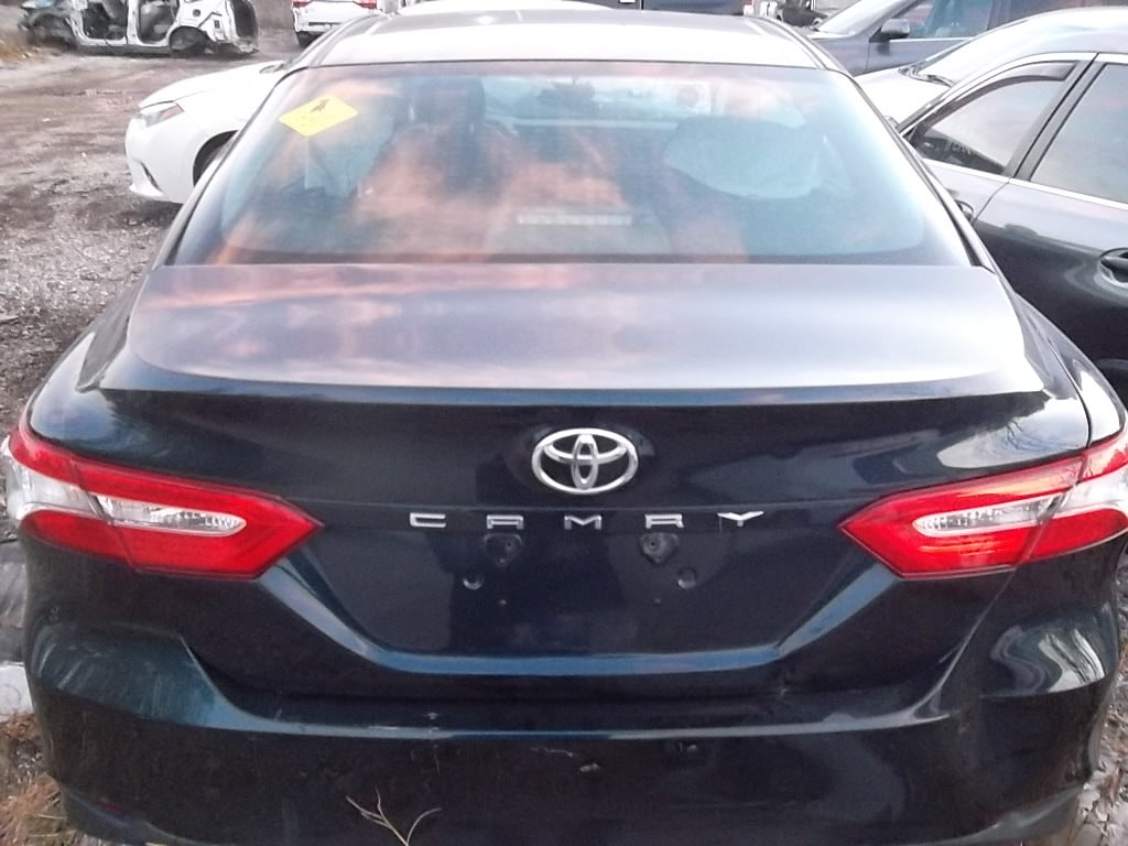 2018-2024 Toyota Camry Trunklid Decklid Trunk