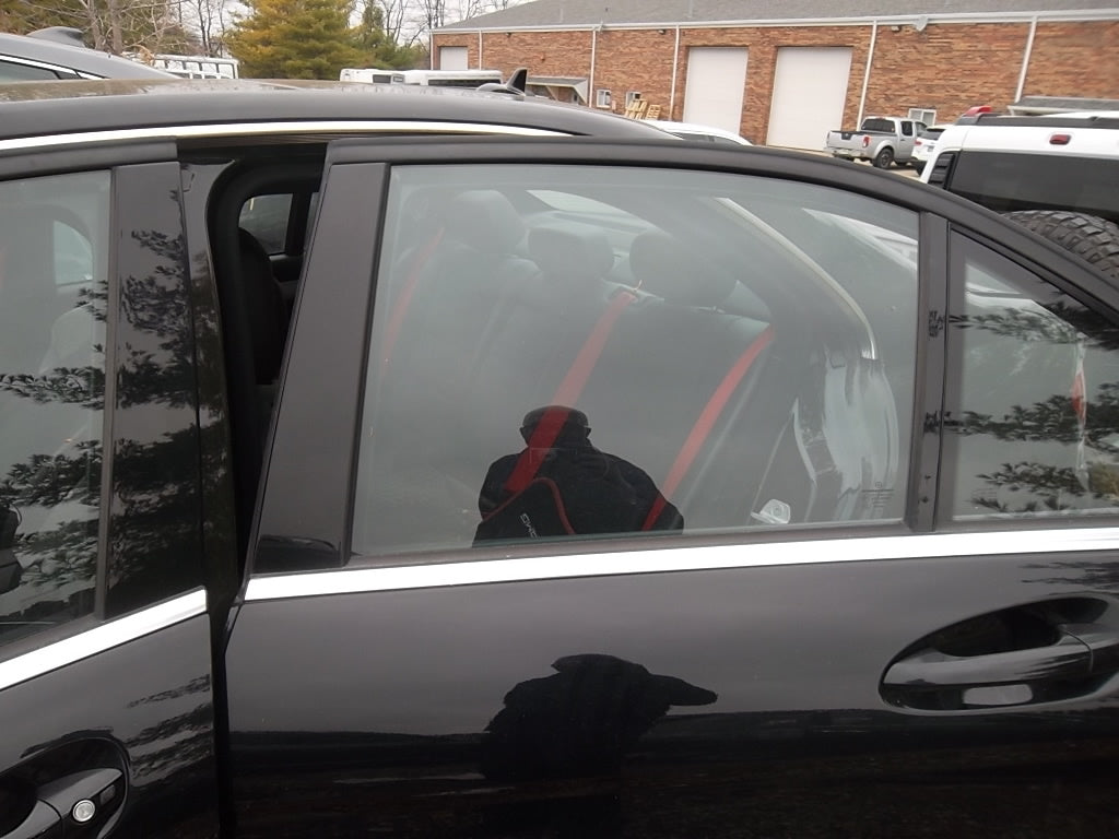 2008-2014 Mercedes Benz C-Class C300 C350 C350 Rear Door Driver Black