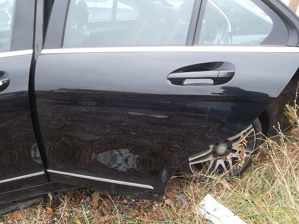 2008-2014 Mercedes Benz C-Class C300 C350 C350 Rear Door Driver Black