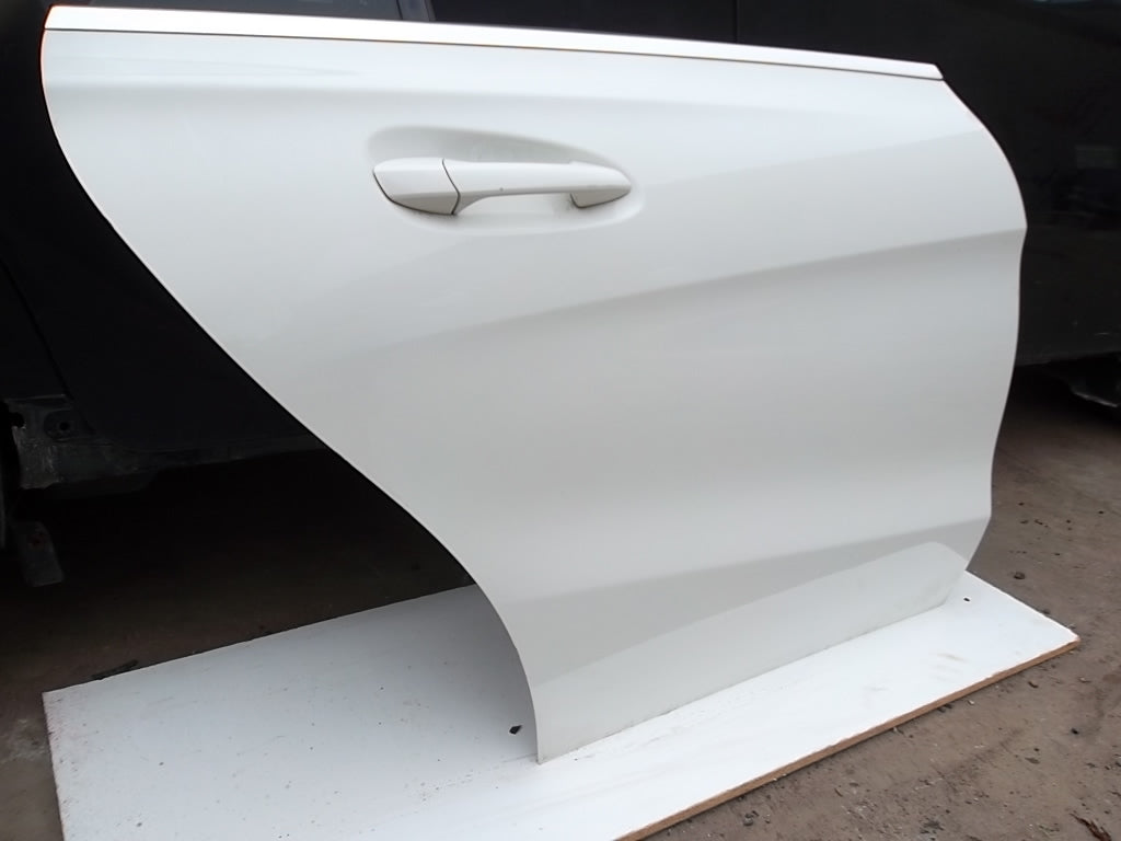 2014-2019 Mercedes CLA Class CLA250 Rear Door Driver WHITE
