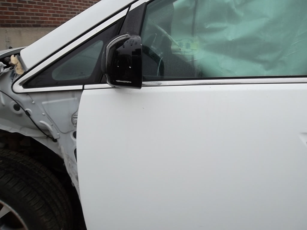 2011-2017 Honda Odyssey Front Door Driver White NH578