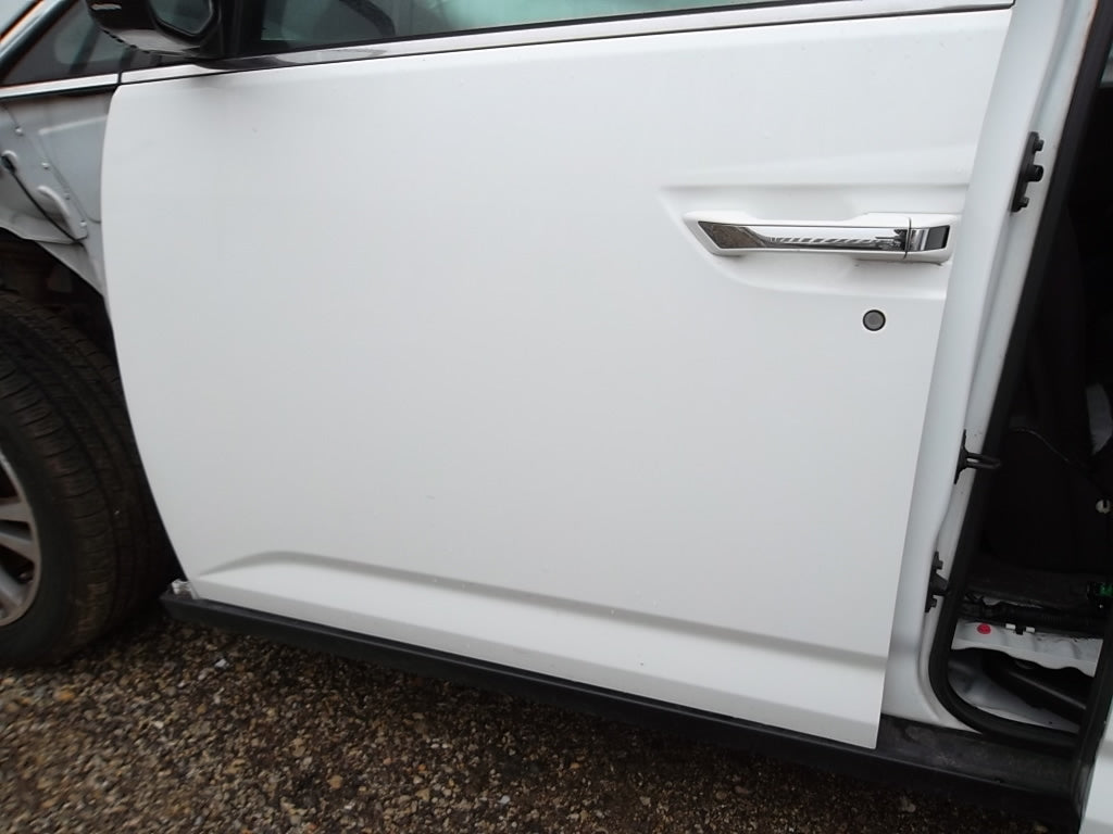 2011-2017 Honda Odyssey Front Door Driver White NH578
