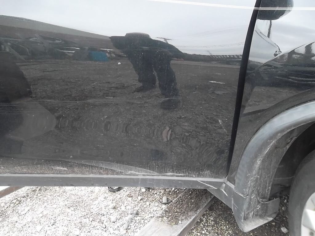 2014-2020 Nissan Rogue Front Door Passenger BLACK
