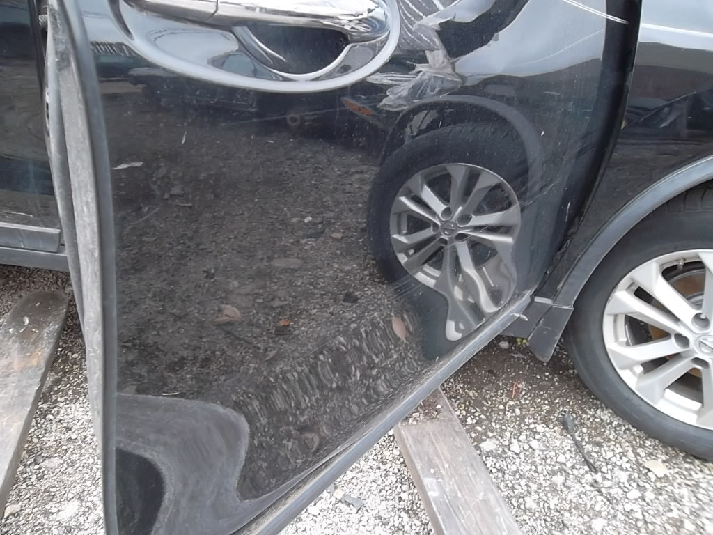 2014-2020 Nissan Rogue Front Door Passenger BLACK