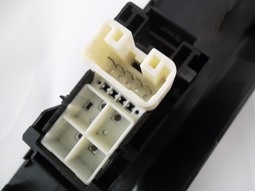 2014-2018 Toyota RAV4 Rear Window Switch Passenger
