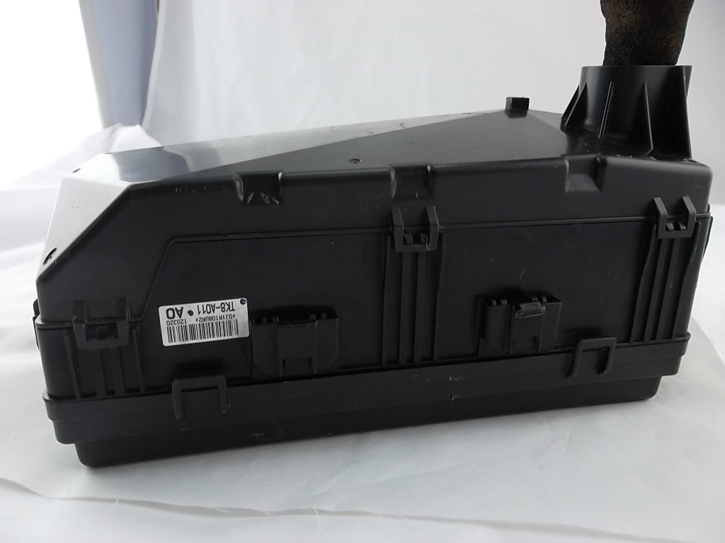 2011-2013 Honda Odyssey Engine Fuse Box