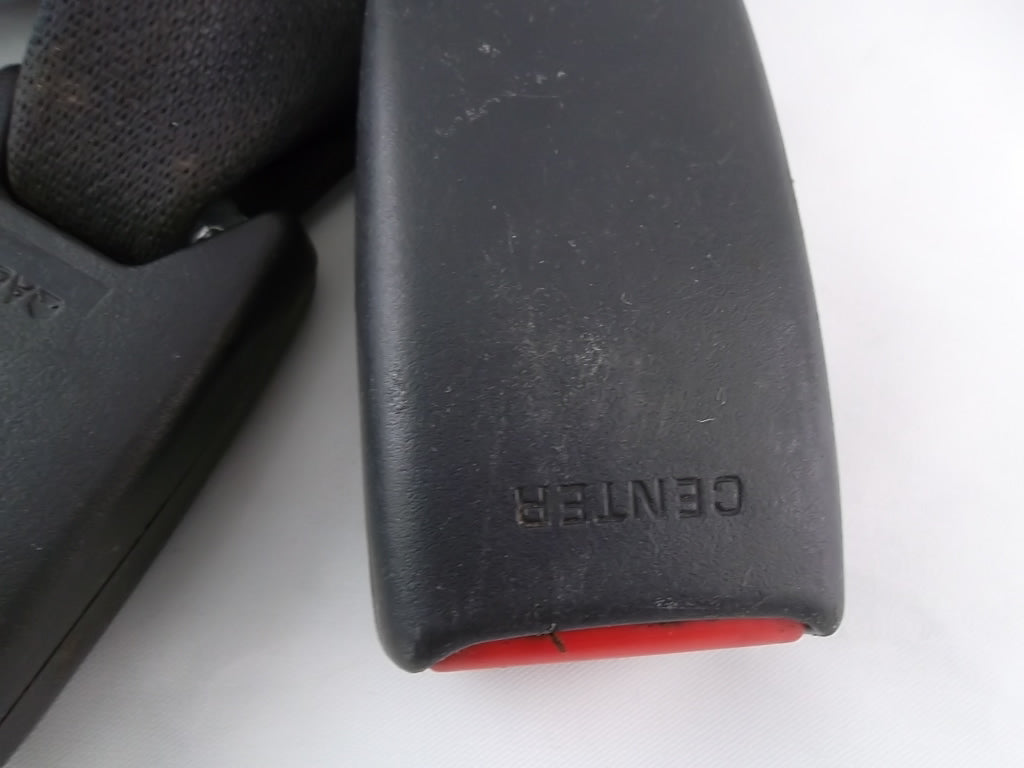 2005-2010 Scion TC Rear Inner Seat Belt Buckle W/Center 73480-21020
