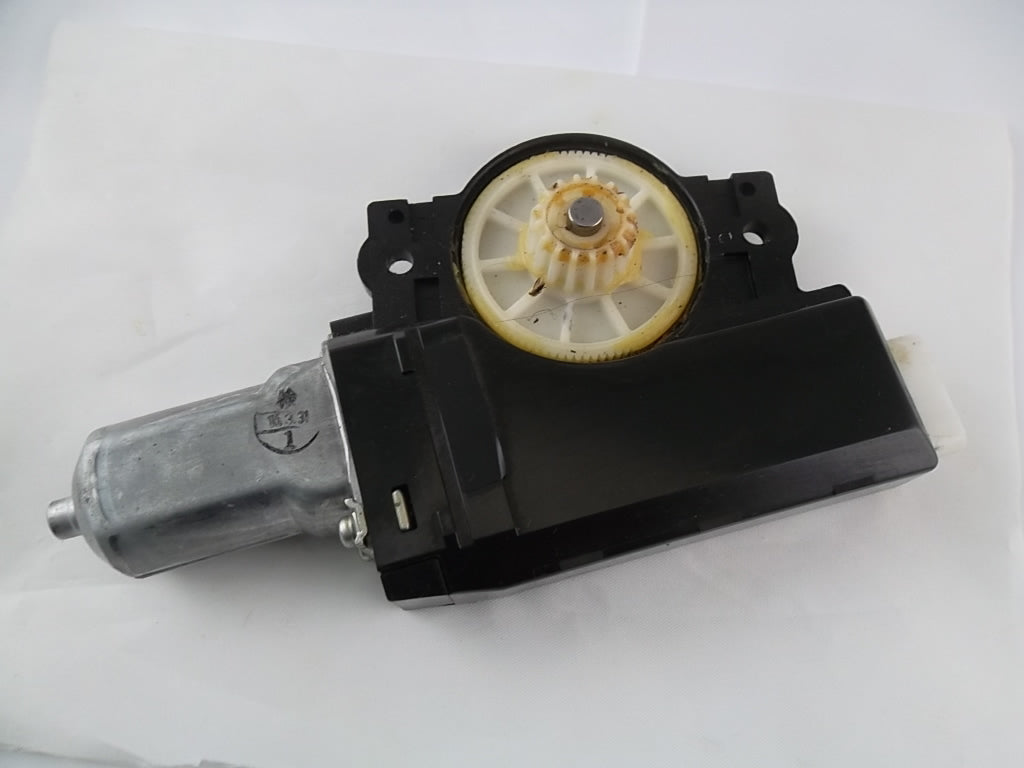 2005-2008 Scion TC Sunroof Sliding Roof Drive Motor 63260-21050