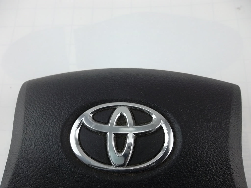 2008-2013 Toyota Highlander Driver Air Bag 45130-0E040