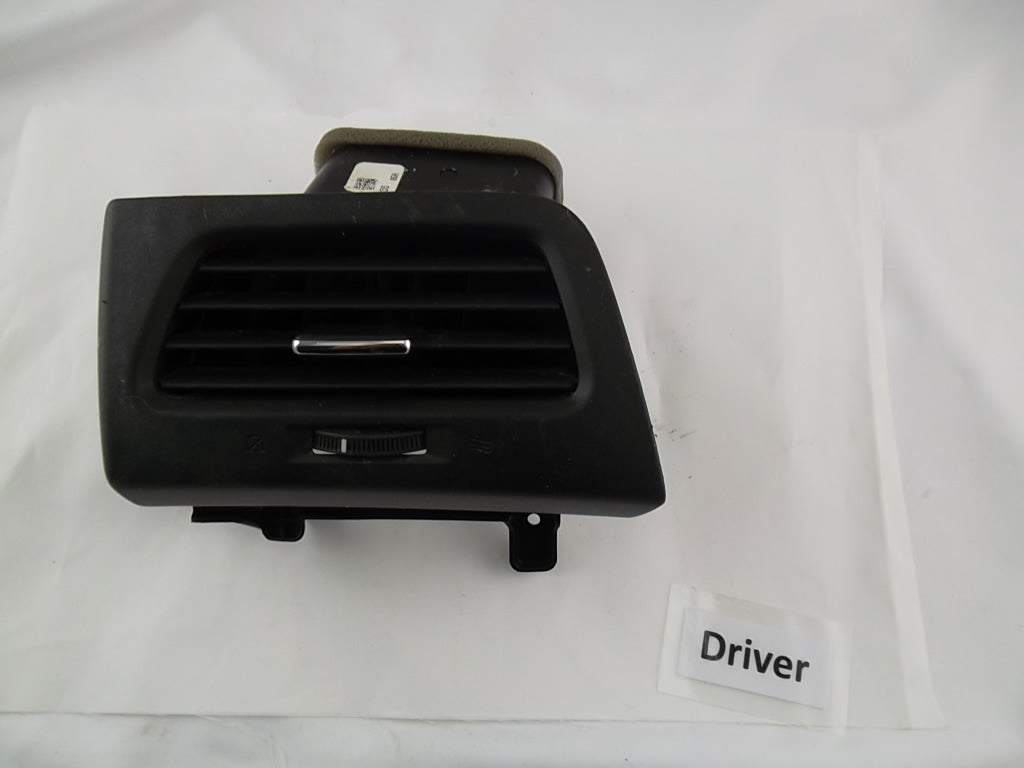 2015-2016 Honda CRV CR-V Center Dash Air Vent Driver 77620-T0A-A02