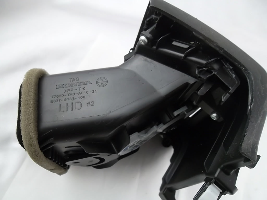 2015-2016 Honda CRV CR-V Center Dash Air Vent Driver 77620-T0A-A02