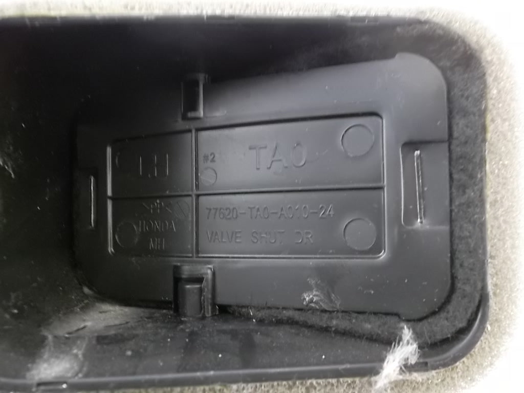 2015-2016 Honda CRV CR-V Center Dash Air Vent Driver 77620-T0A-A02