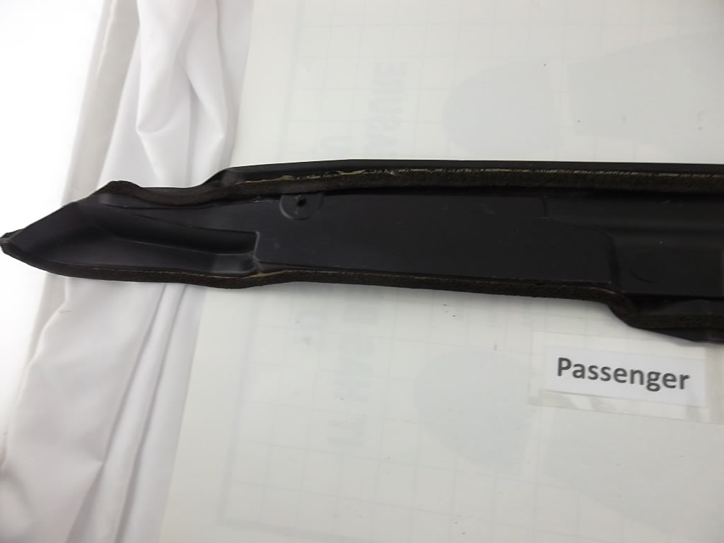 2010-2013 Toyota Highlander Front Fender Seal Passenger 53882-0E041