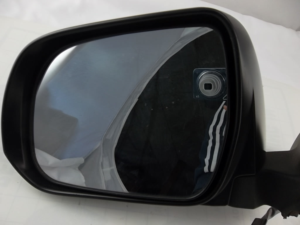 2010-2013 Toyota Highlander Passenger Side Door Mirror Assembly 87910-0E092