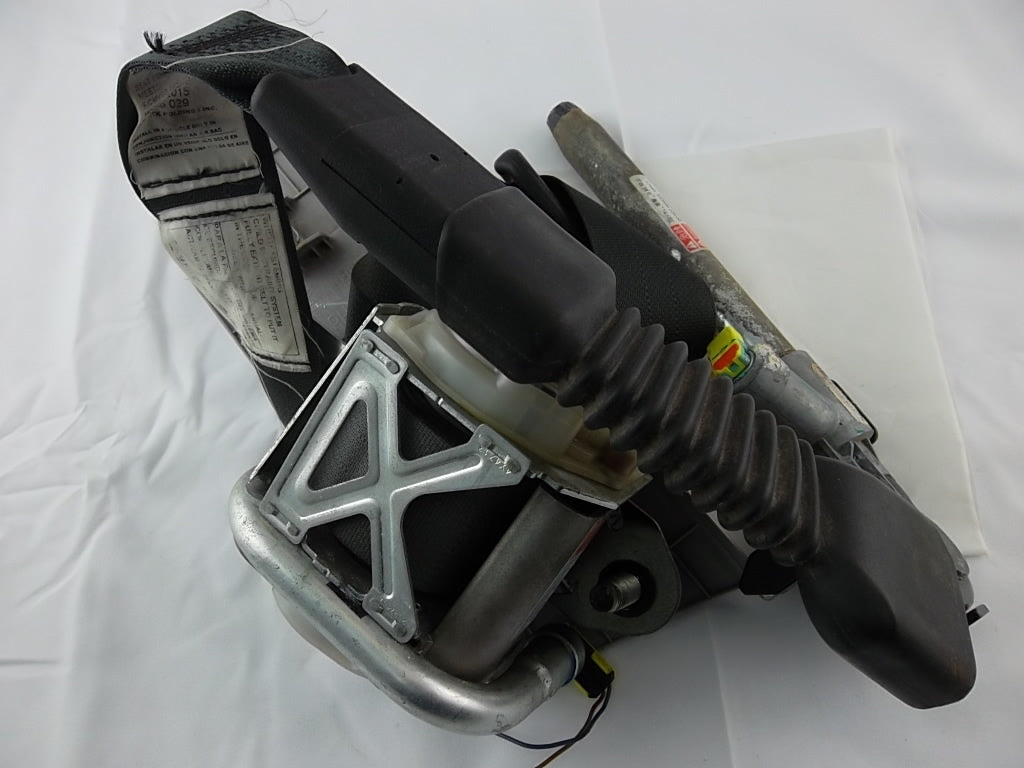 2014-2015 Hyundai Elantra Front Seat Belt Assembly Left Driver 88810-3Y000