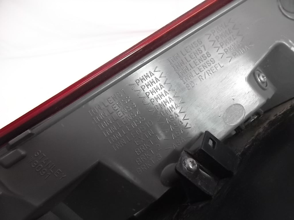 2017-2019 Honda CR-V Tail Light Lamp LED Outer Passenger
