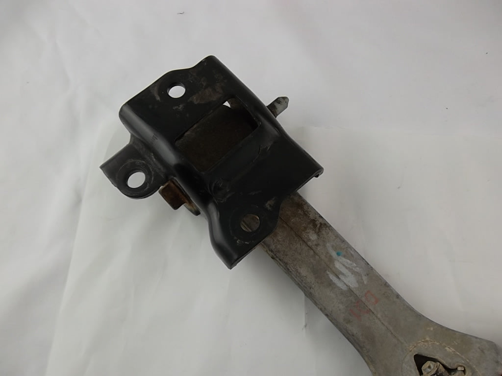 2016-2019 Hyundai Santa Fe Engine Transmission Mount  21950-2W400