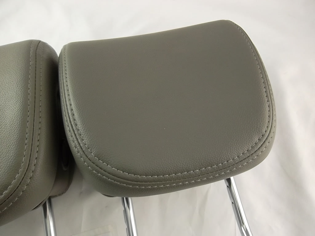 2016-2019 Hyundai Santa Fe Headrest Set Front Seat 88700-B8021