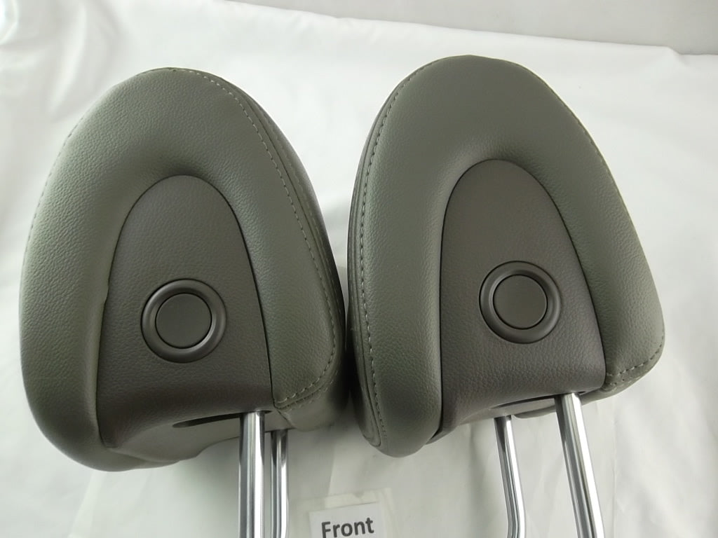 2016-2019 Hyundai Santa Fe Headrest Set Front Seat 88700-B8021