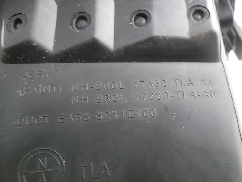 2017-2022 Honda CR-V Dash Panel Air Vent OUTER Passenger
