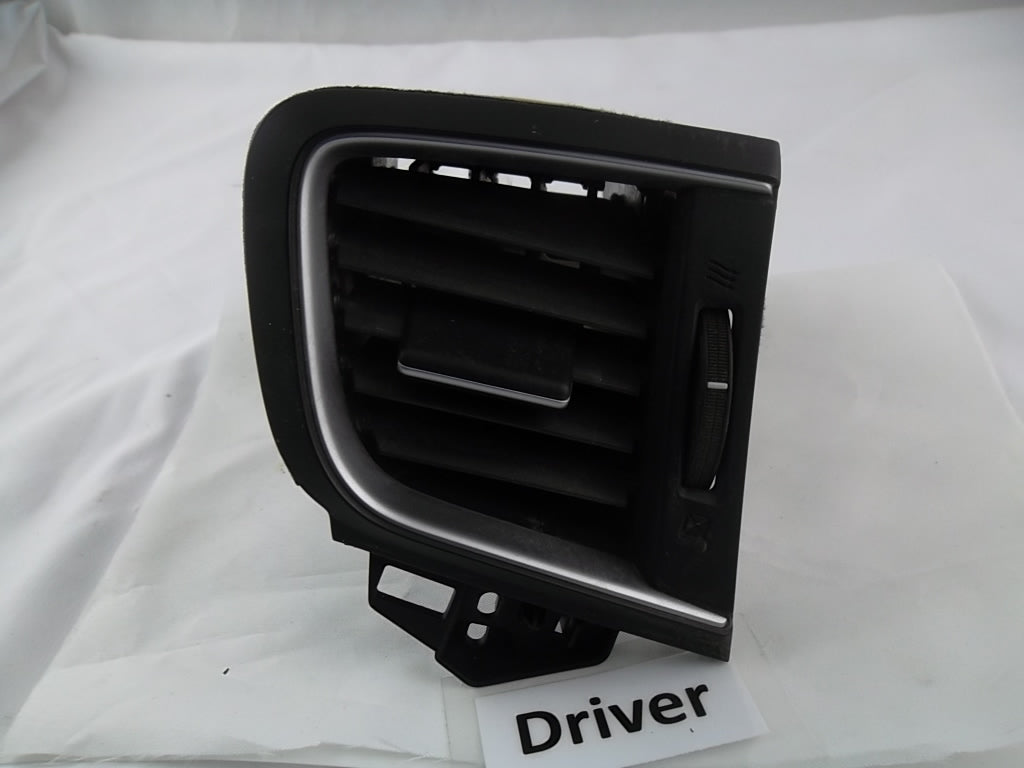 2017-2022 Honda CR-V Dash Panel Air Vent OUTER Driver