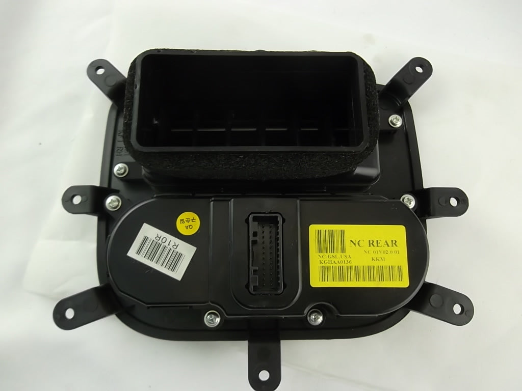 2013-2019 Hyundai Santa Fe Rear Heater Control Assembly 97340-B8000