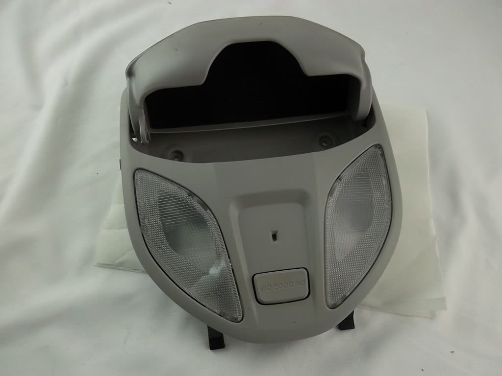 2013-2016 Hyundai Santa Fe Overhead Map Lamp Assembly 92800-2W000