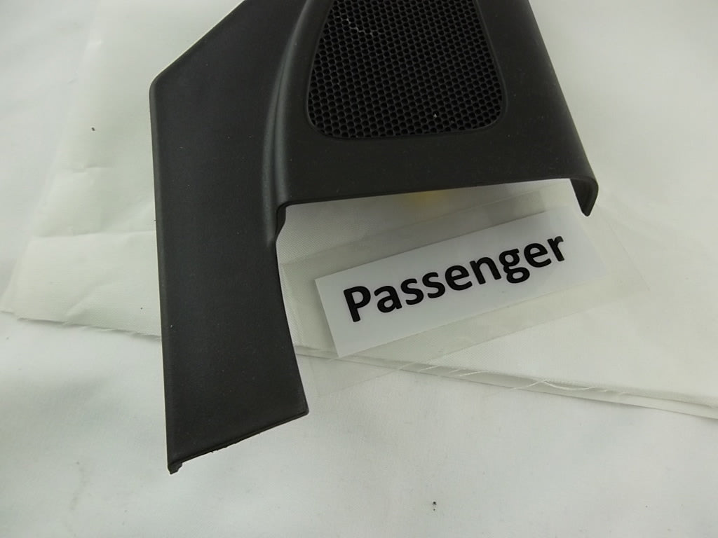 2013-2019 Hyundai Santa Fe Door Speaker Corner Cover Trim Passenger 87660-2W000