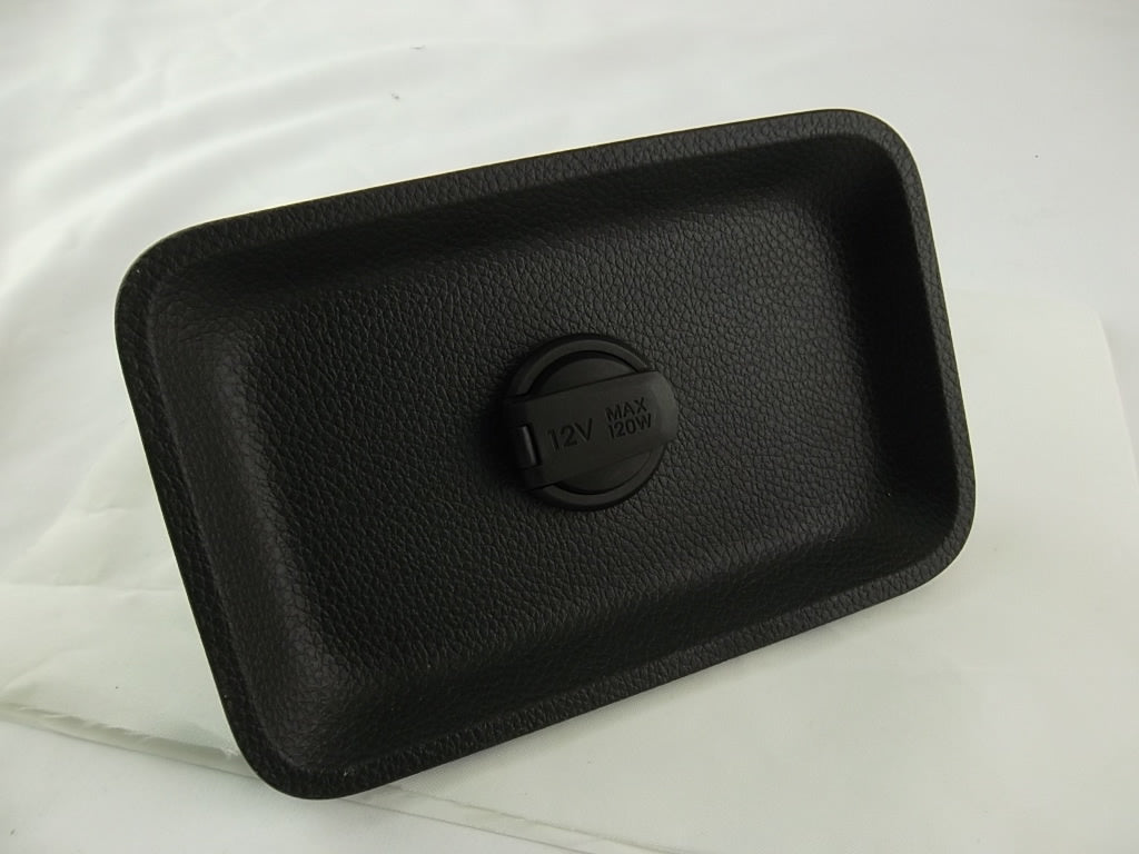 2013-2017 Hyundai Santa Fe Cover Power Outlet 85747-B8500