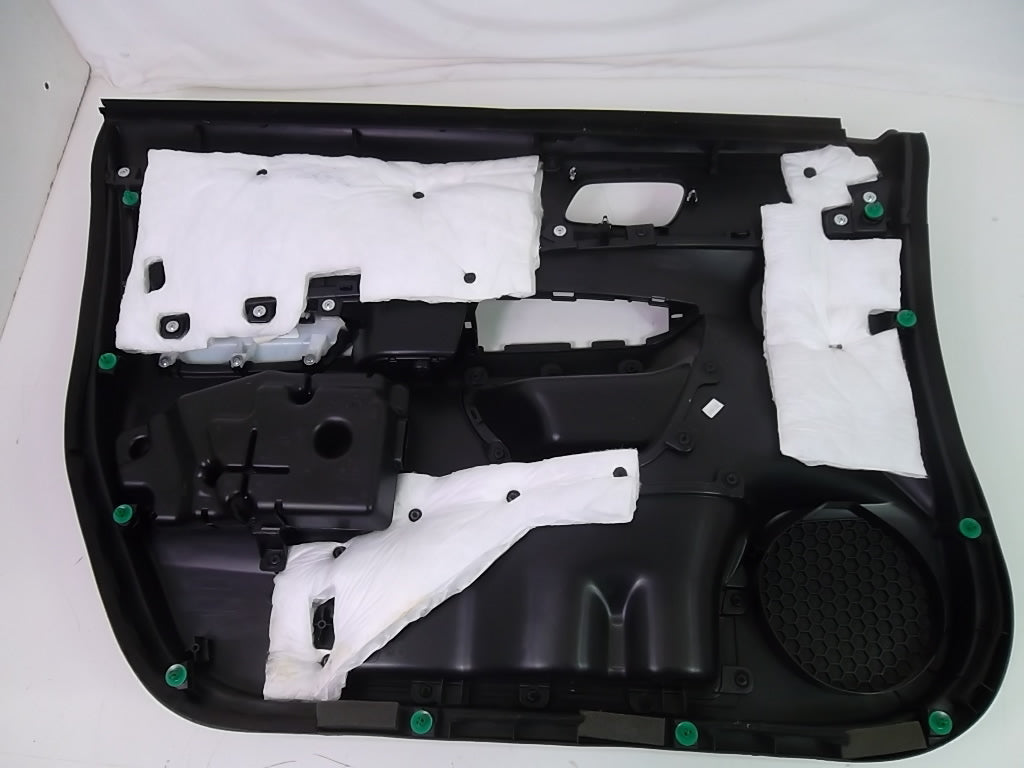 2015-2016 Honda CR-V Door Trim Panel Passenger Front 83502-T0A-A53