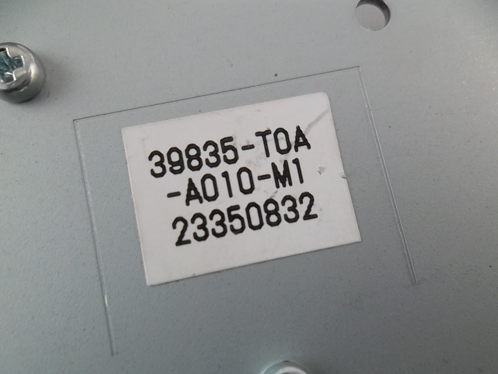 2012-2016 Honda CR-V  Gps Antenna 39835-T0A-A01