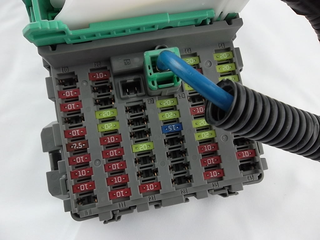 2018-2019 Honda Accord Sedan Interior Junction Fuse Box Assembly 38200-TVA-A11