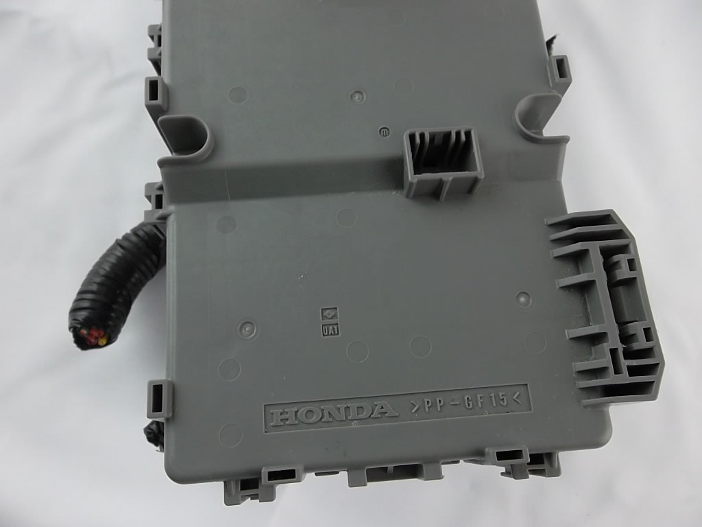 2018-2019 Honda Accord Sedan Interior Junction Fuse Box Assembly 38200-TVA-A11