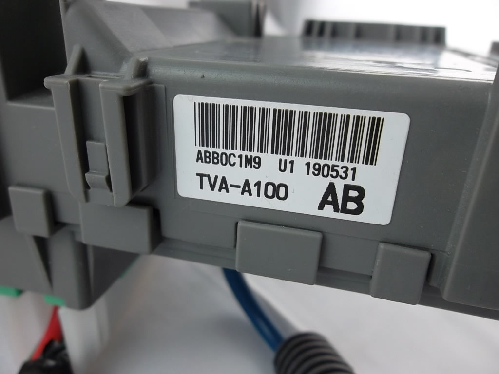 2018-2019 Honda Accord Sedan Interior Junction Fuse Box Assembly 38200-TVA-A11