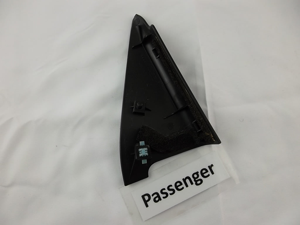 2018-2024 Honda Accord Sedan Corner Trim Passenger 72940-TVA-A02