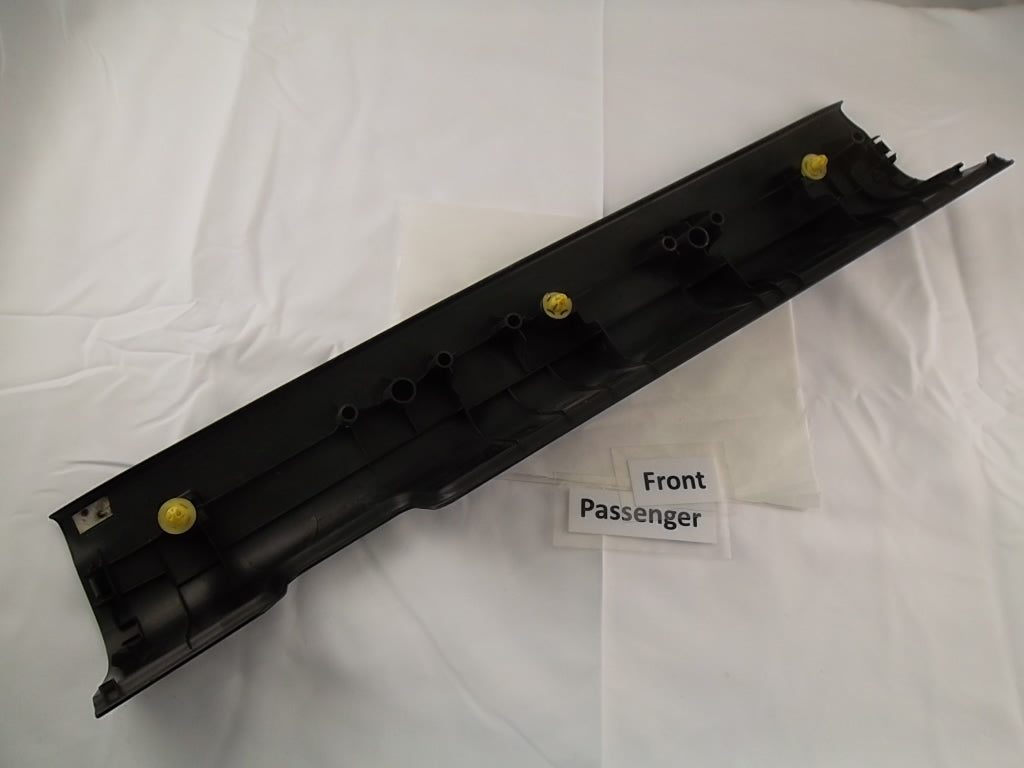 2012- 2014 Honda CR-V   Front Sill Plate  Passenger Side 84201-T0A-A01