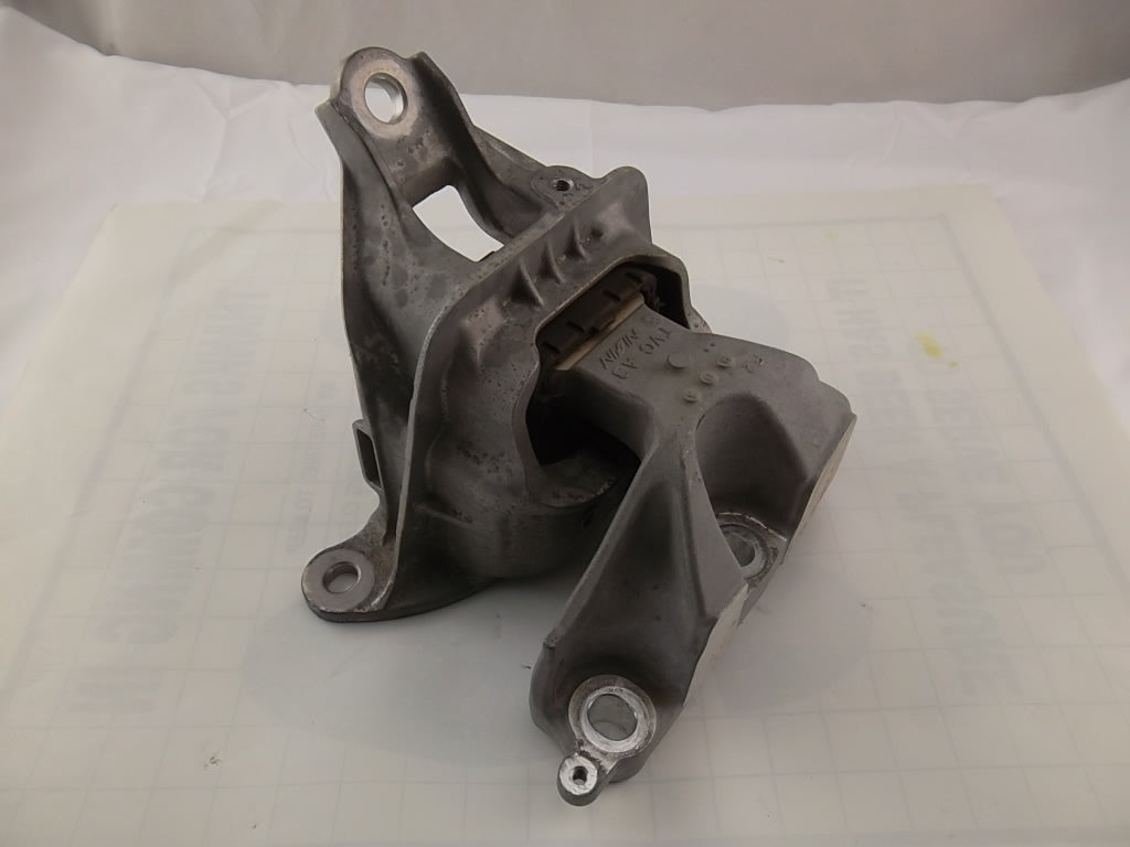 2018-2020 Honda Accord Sedan Rubber Assembly Transmission Mount 50850-TVC-A32