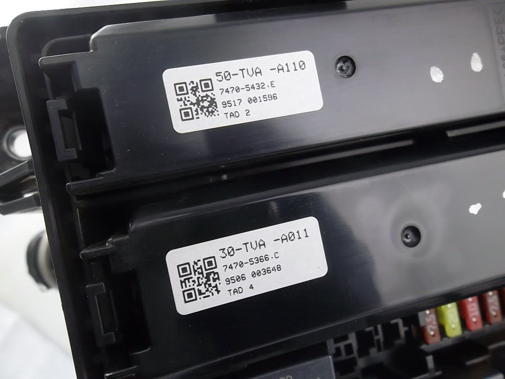 2018-2020 Honda Accord Sedan Engine Fuse Box