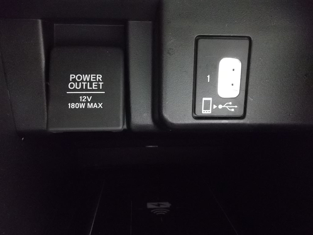 2018-2019 Honda Accord Sedan Center Storage Box w/Wireless Charger Unit