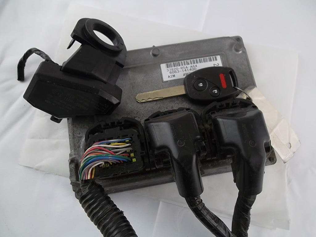 2012 Honda CR-V Engine Control Module W/Key 37820-R5A-A64