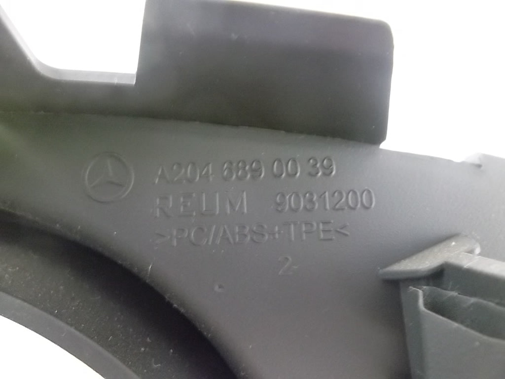 2012-2015 Mercedes Benz C300 Instrument Cluster Dash Trim Bezel 204-689-00-39