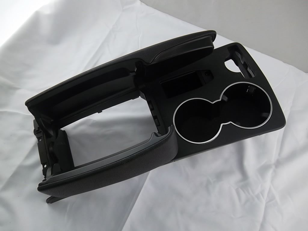 2008-2014 Mercedes Benz C300 Center Console Arm Rest W/Cup Holder 207-680-00-39