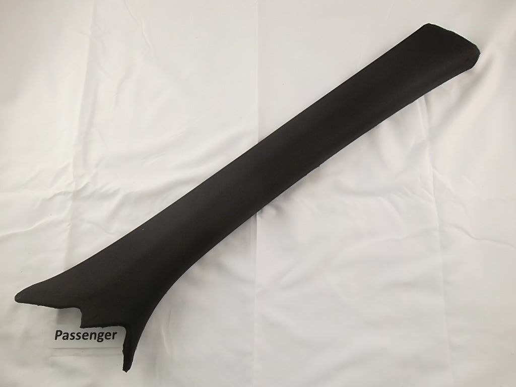 2012-2014 Mercedes Benz C300 Passenger Windshield Pillar Trim 204-690-22-26