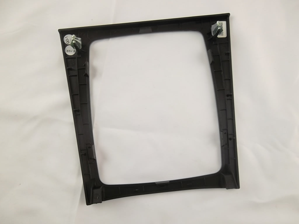 2012-2014 Mercedes Benz C300 Center Console Shifter Trim Bezel 204-680-72-08