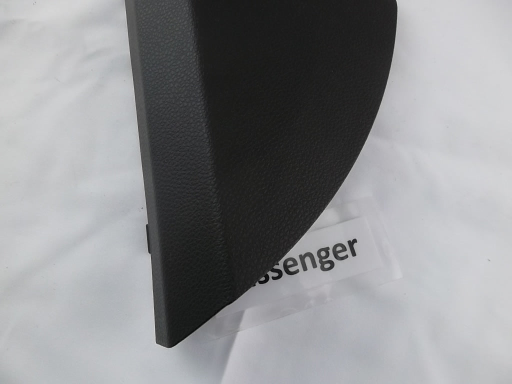2008-2014 Mercedes Benz C300 Front Passenger Interior Door Panel Trim Cover