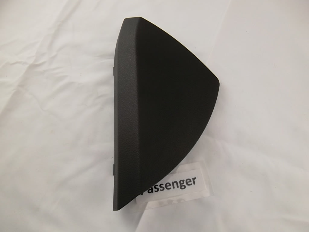 2008-2014 Mercedes Benz C300 Front Passenger Interior Door Panel Trim Cover
